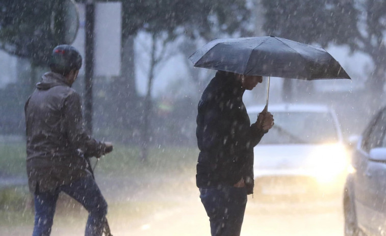 Alerta amarilla en Arousa por fuertes tormentas y lluvias