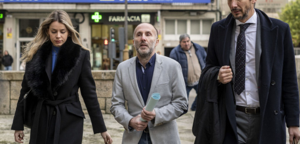 El alcalde de Ourense critica a los bomberos: 