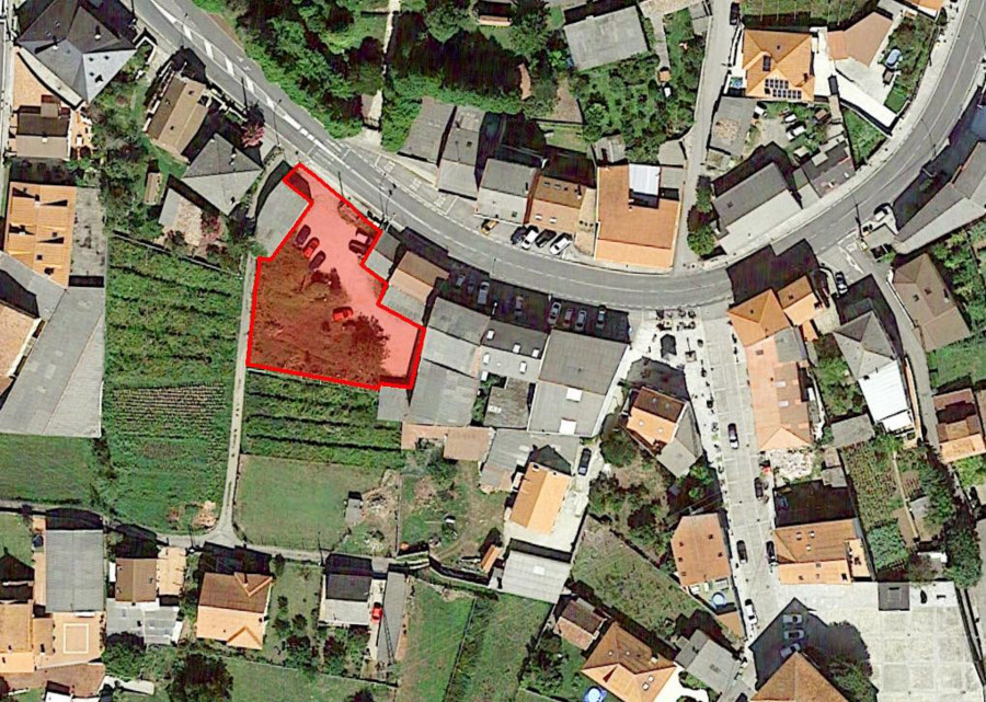 El Concello de Rianxo habilitará un nuevo aparcamiento público en Campo de Pazos