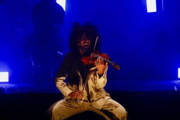 Ara malikian en el escenario