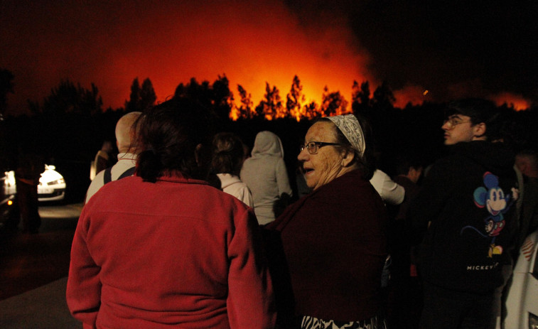 Gobierno y comuneros de Caldas rechazan la retirada de Saiar de las parroquias de alto riesgo de incendio