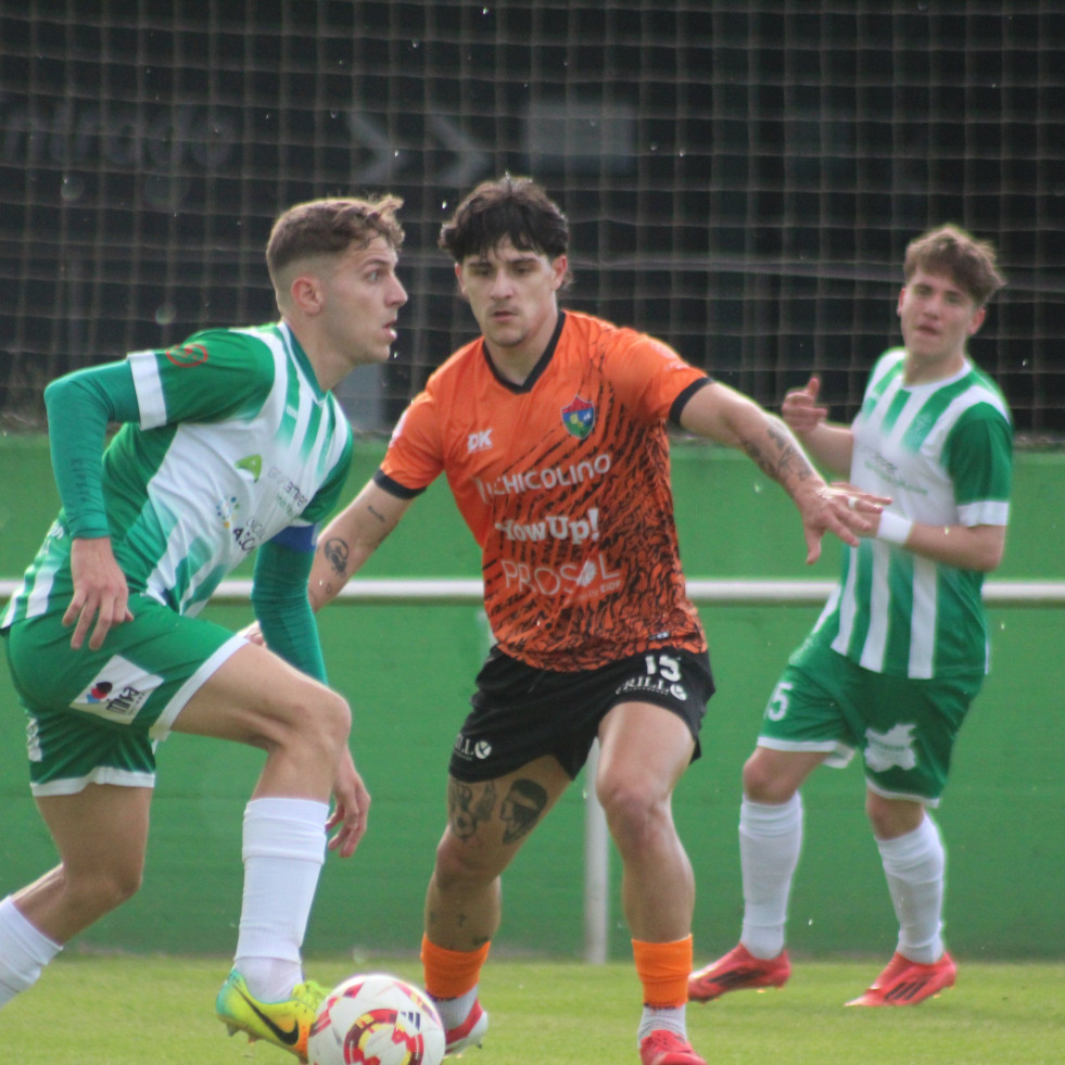 El Boiro será equipo de Tercera un año más tras vencer a la UD Somozas