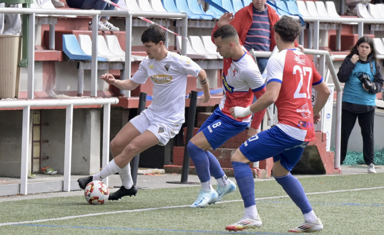 El Arosa deberá ganar al Alondras para jugar el play-off  tras el triunfo del Noia