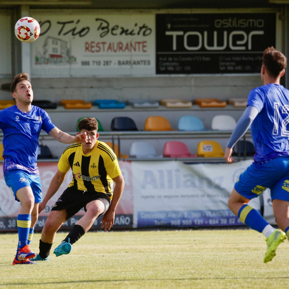 Un titánico Cambados cumple ante el Areas y vuelve a zona de play-off