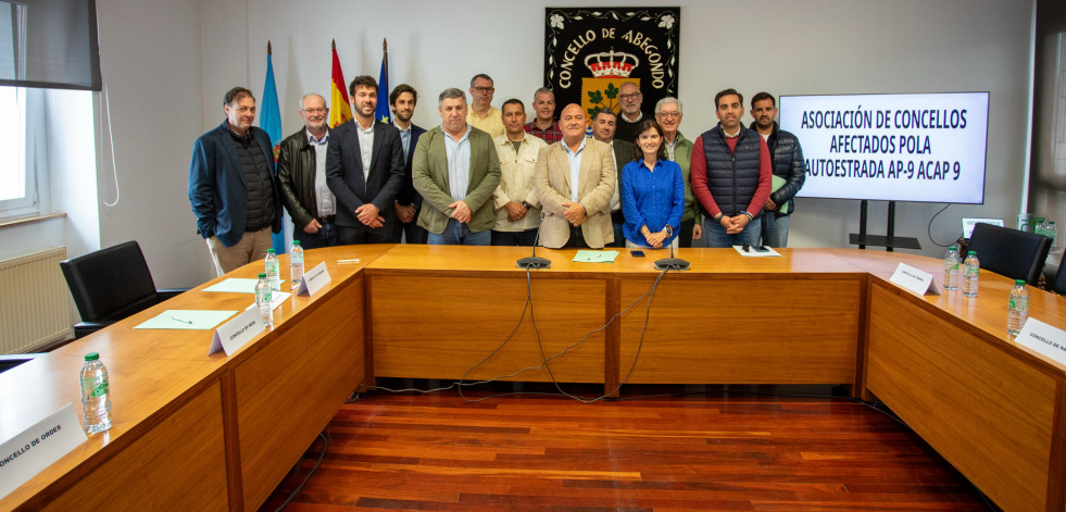 Valga impulsa una asociación de municipios afectados por la autopista AP-9