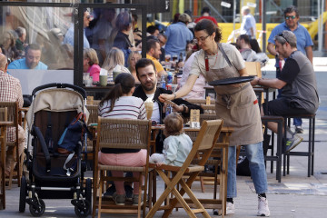 Una terraza de un local hostelero en Vilagarcía  gonzalo salgado