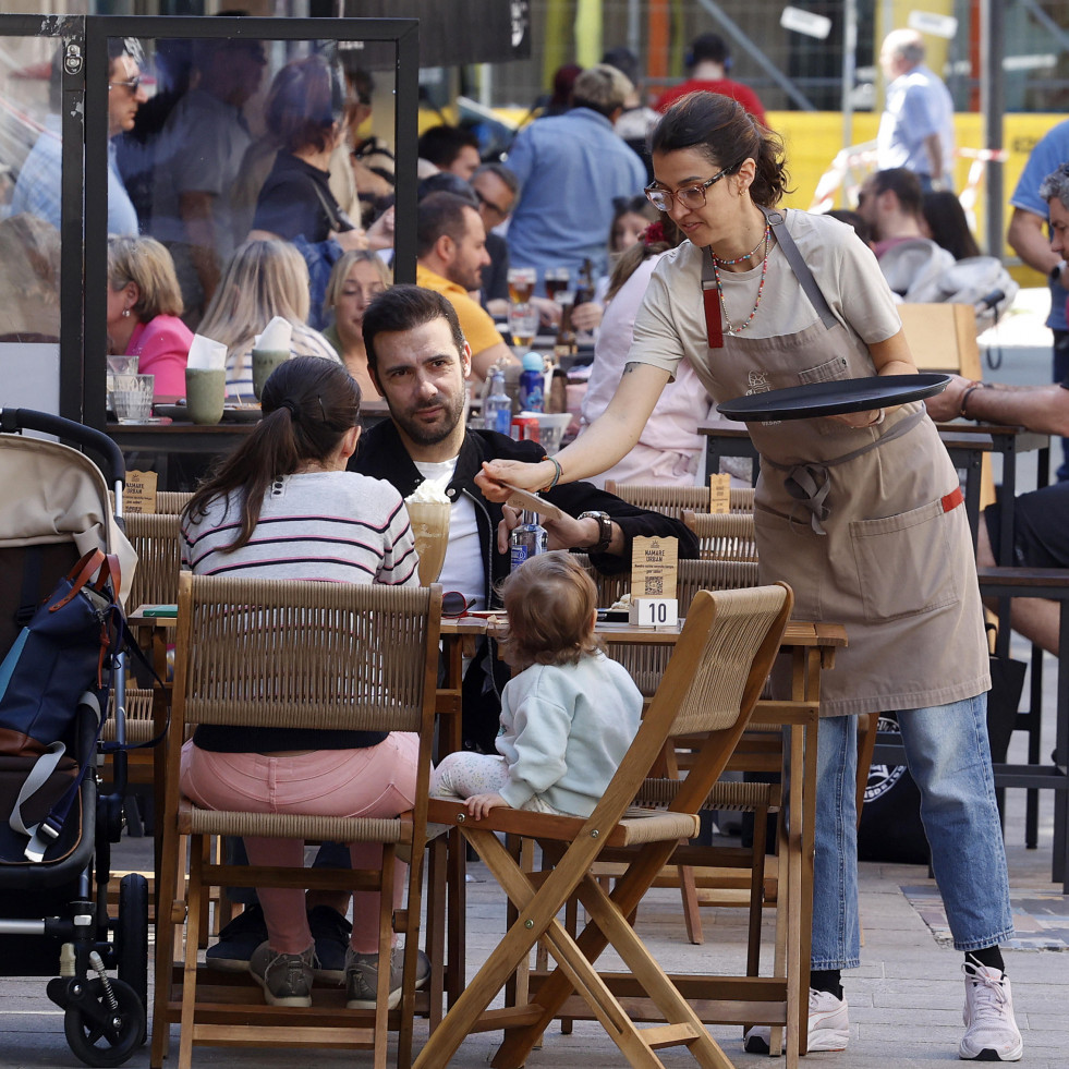 La Semana Santa generó casi 250 empleos en las comarcas arousanas pese al mal tiempo