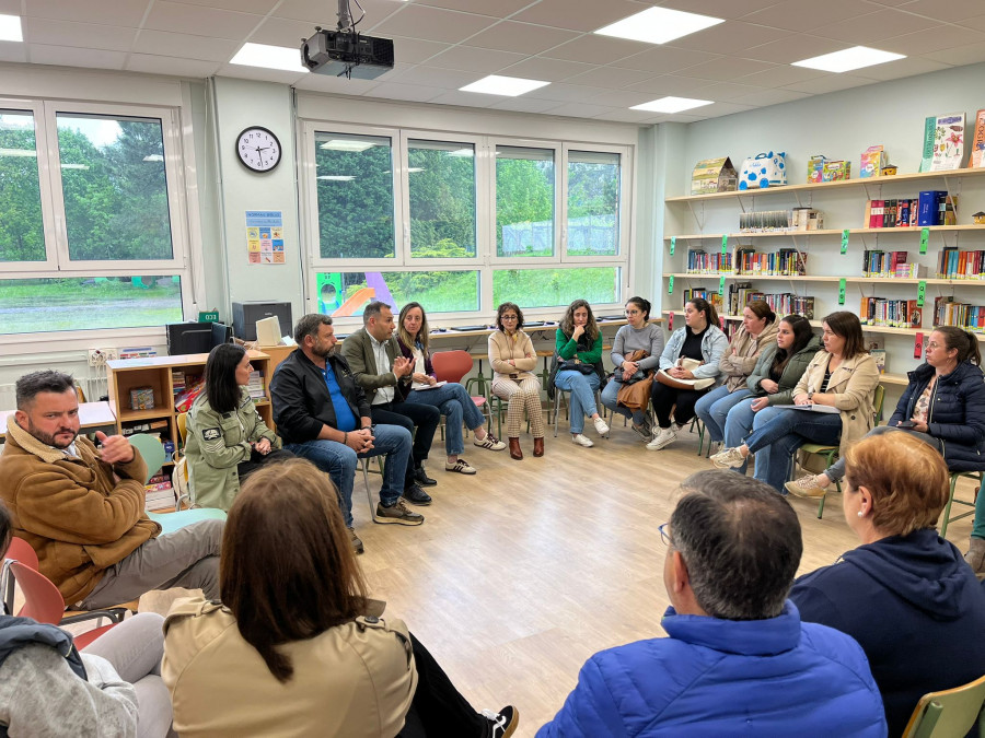 El PSOE carga contra la Xunta por no recuperar la tercera unidad de Infantil del CEIP San Clemente