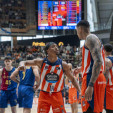 Barça,  Madrid, no ganáis aquí