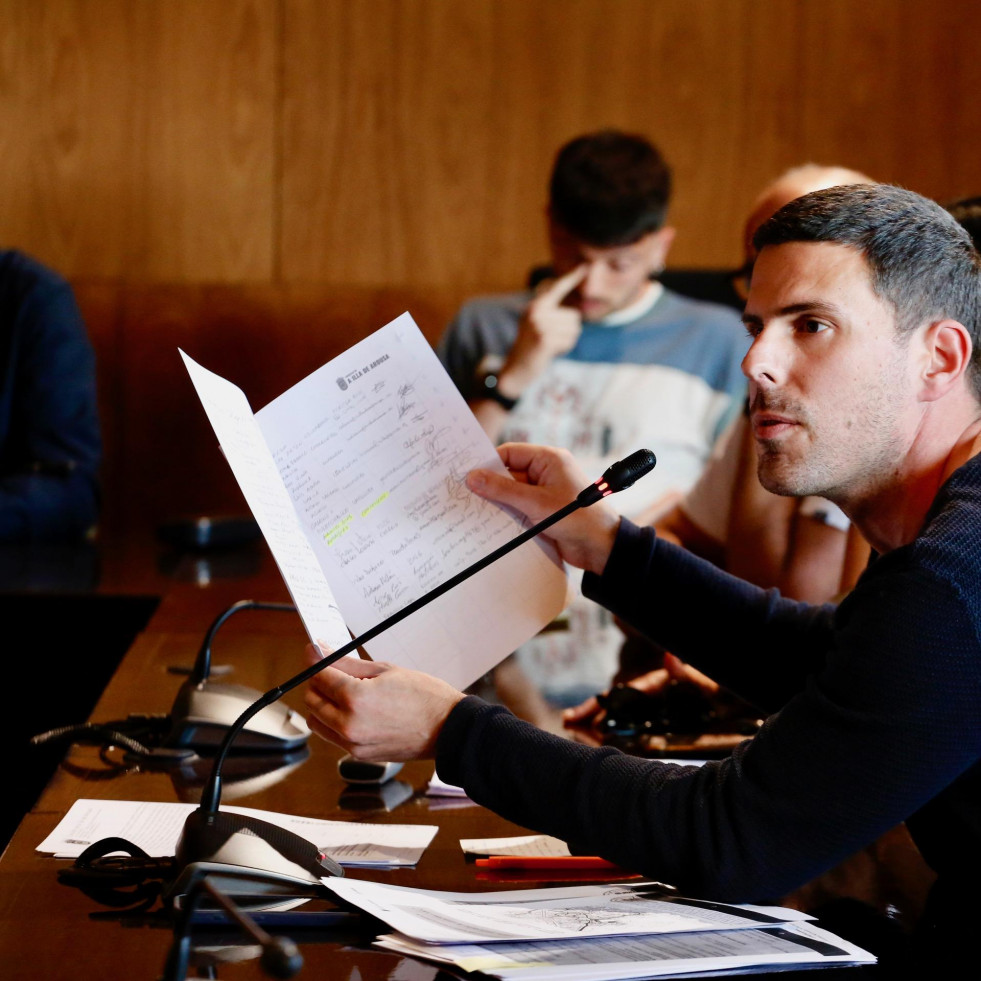 El alcalde de A Illa acusa al PP de “populismo” al criticar ahora las medidas de movilidad tras apoyar hace años el PMUS