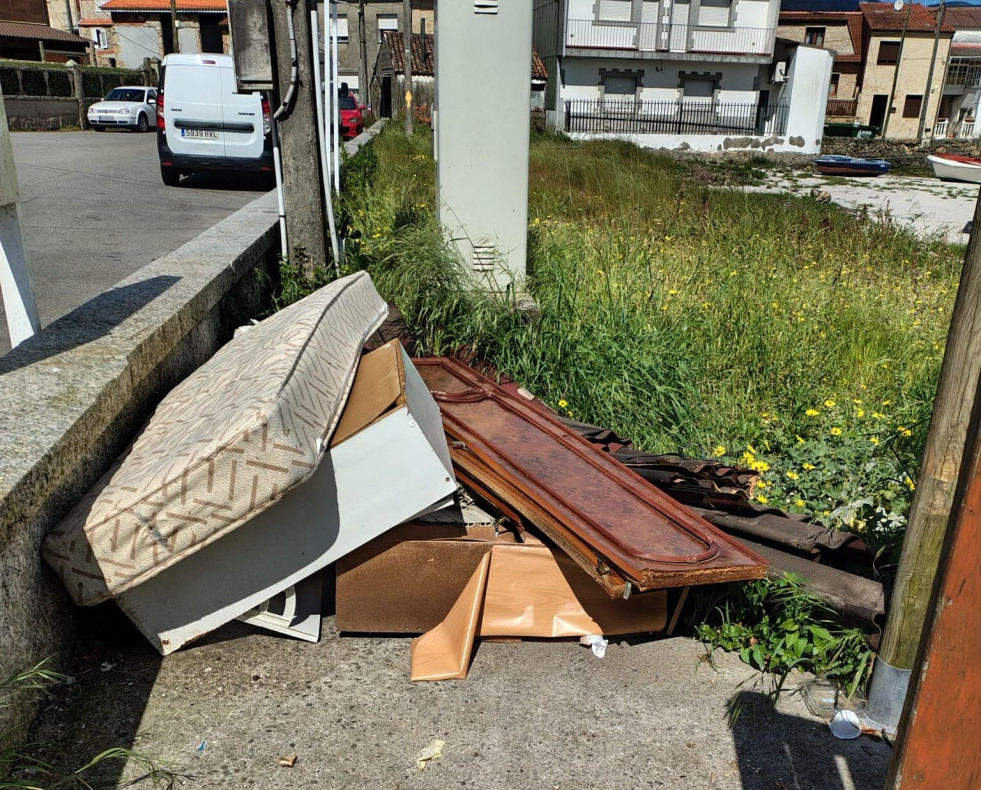 Basura boiro 1 20394563