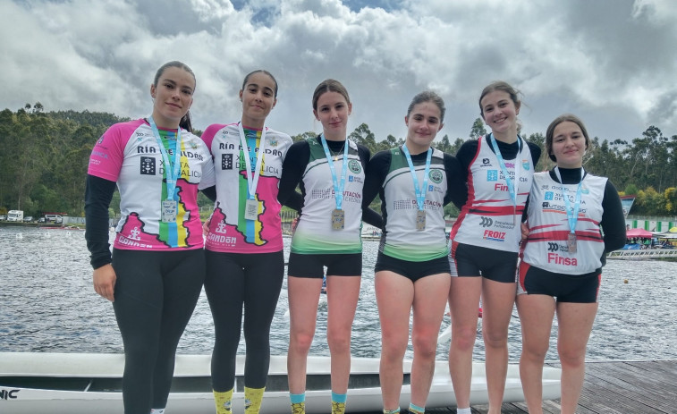 El Náutico Pontecesures levanta el oro en cadete femenino en Verducido