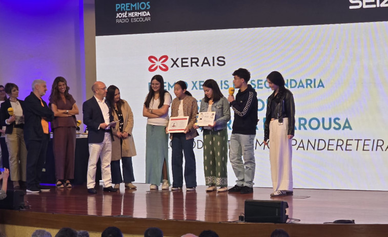 Premio especial de Xerais para las 'Pandereteiras' del Castro Alobre, de Vilagarcía