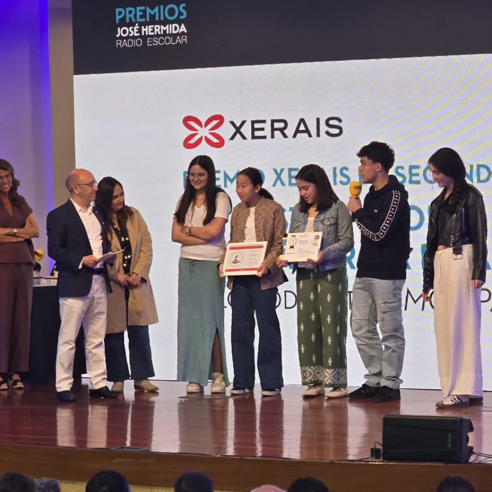 Premio especial de Xerais para las 'Pandereteiras' del Castro Alobre, de Vilagarcía