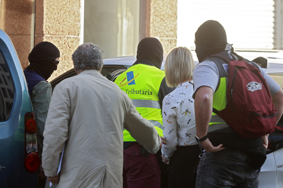 Tres detenidos, al menos una en Vilagarcía, en la 'Operación Patrón', contra el tráfico medio de cocaína