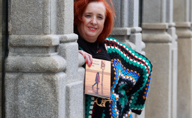 Andrea F. Maneiro |  “A poesía é lenta, non é unha carreira. É ir a pasear como pasean os nenos e ollar  e cheiralo todo”