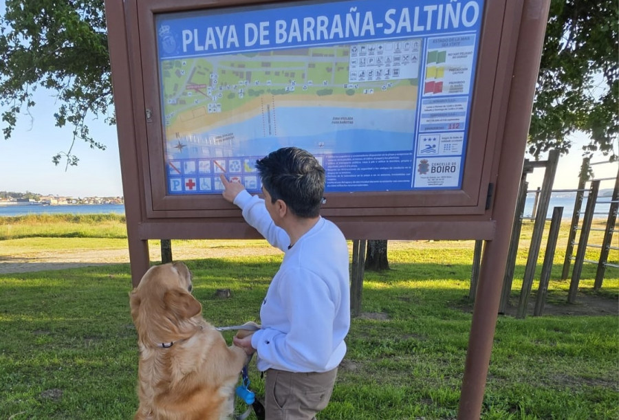 Unha veciña de Boiro pide unha praia de cans a través das redes sociais e rediculizando ao alcalde