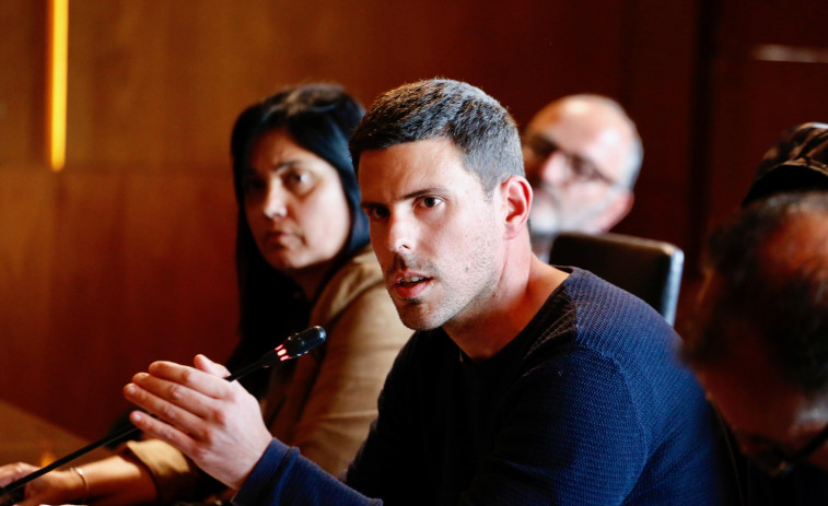 El PSOE de A Illa celebra “ser exemplo a seguir” en las normas de tráfico lanzadas en Vilanova