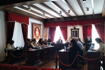 FOTO A POBRA  Pleno orzamento