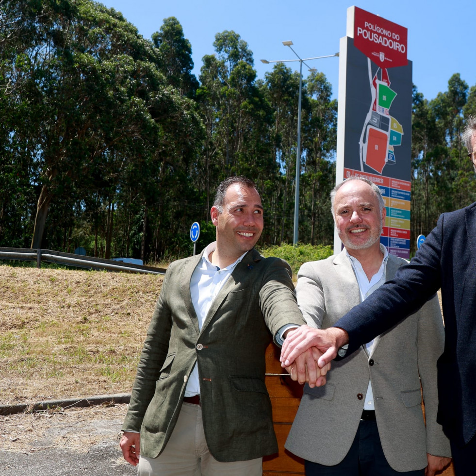 Zona Franca, Vilagarcía y Caldas firman el convenio para ampliar 200.000 metros de O Pousadoiro