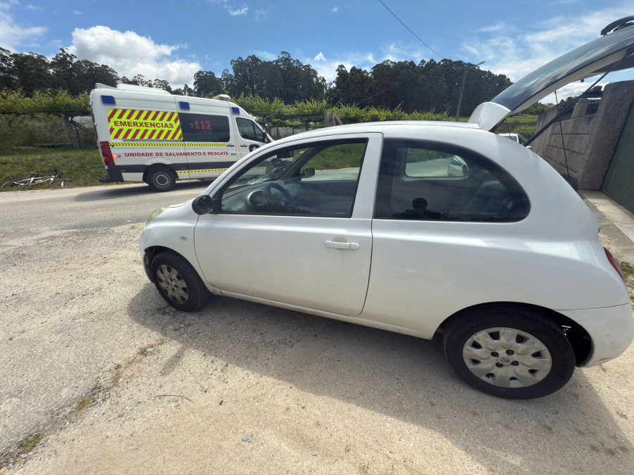 Un ciclista herido en Cambados y varios motoristas en Vilanova y Meis
