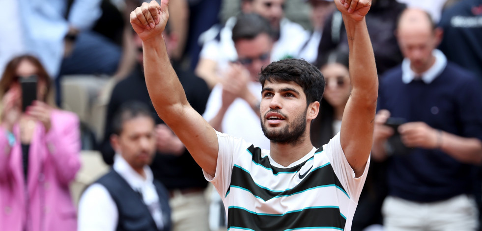 Alcaraz arranca con paso firme en Roland Garros