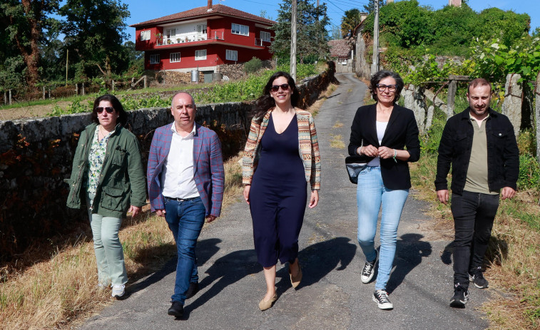 La Diputación financia la pavimentación de varios caminos municipales en dos parroquias de Meis