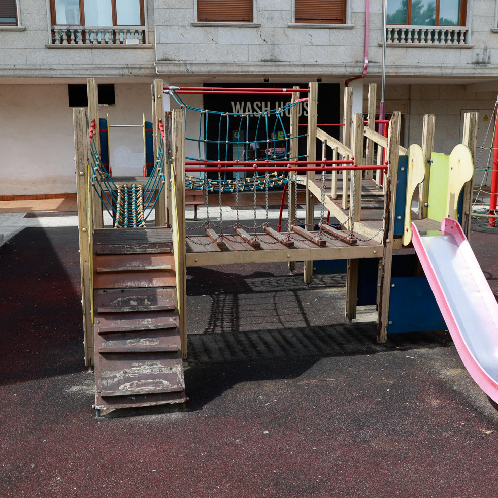 Ribadumia invierte 170.000 euros en acondicionar los parques de la Praza do Concello y de Barrantes