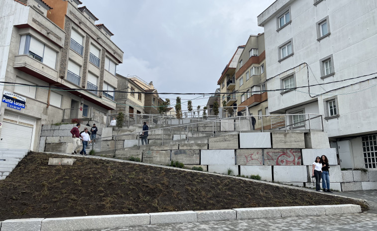 Los portonoveses critican que el alcalde priorice la promoción del municipio sobre su opinión