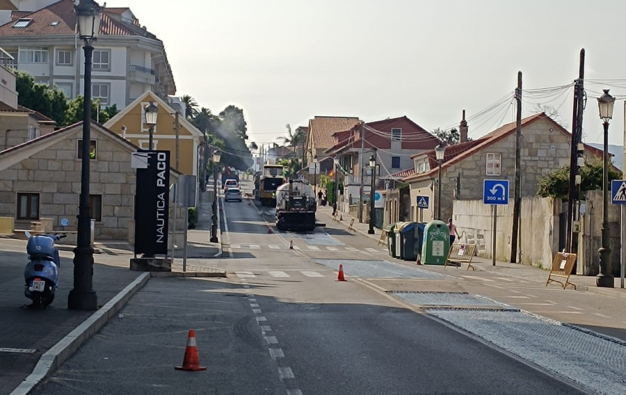 La Xunta mejora el firme desde el mirador de Palacios hasta la intersección con la calle Madrid en Sanxenxo