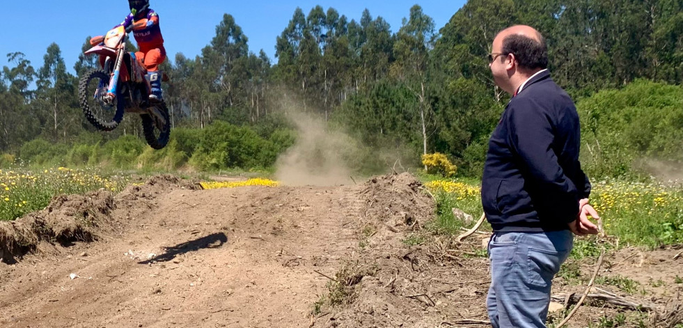Un gran circuíto de motocross de cuatro kilómetros de pistas llegará próximamente a Rabexe