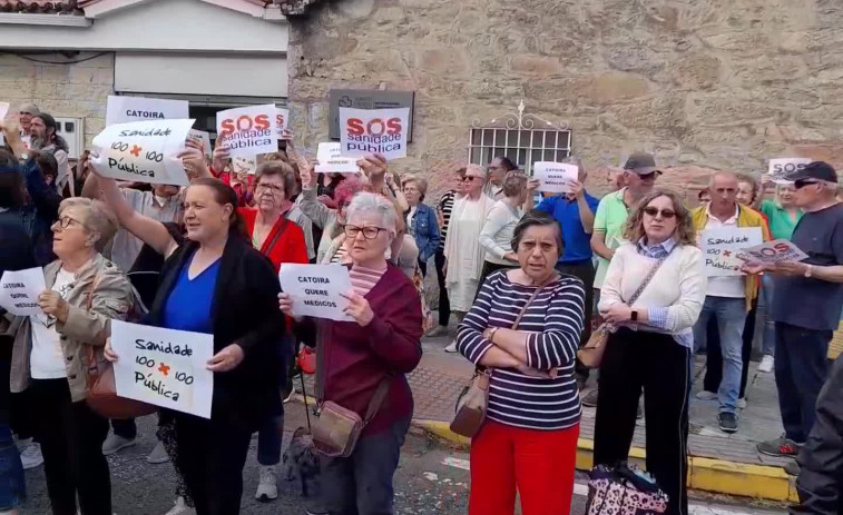 Xoán Castaño critica al Sergas ante la falta de soluciones tras su reunión