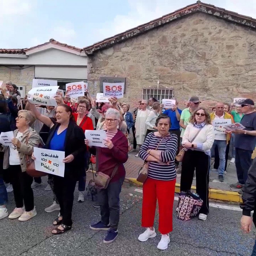 Xoán Castaño critica al Sergas ante la falta de soluciones tras su reunión