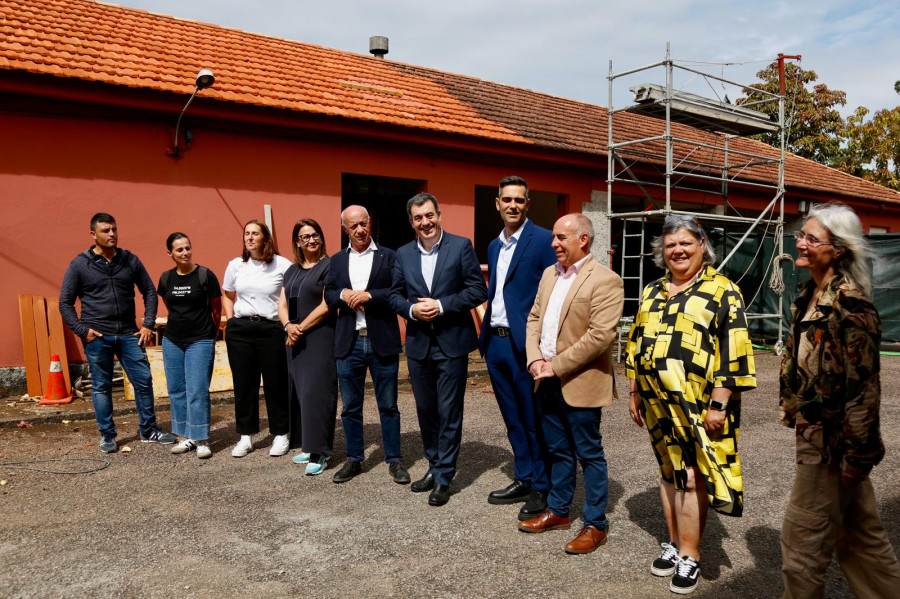 La Xunta inicia las mejoras en dos colegios de Vilanova con obras en un comedor y un pabellón