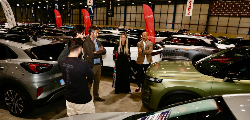 El Arosa Motor triunfa en una edición con grandes descuentos y muchas novedades tecnológicas