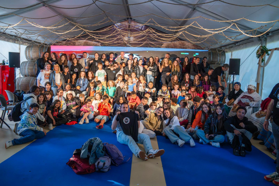 Boiro se convirtió en la capital del audiovisual escolar con la celebración de la gala del Festival Olloboi