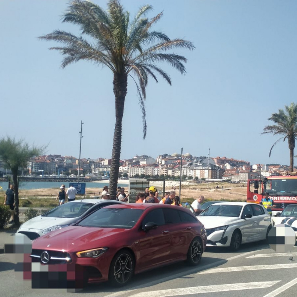 Un accidente múltiple en Portonovo deja nueve personas heridas