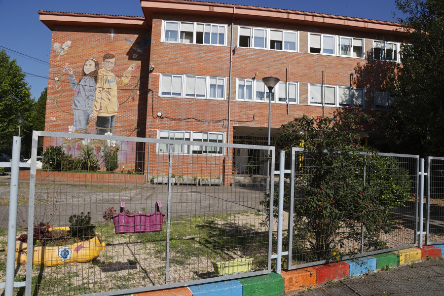 Varela traslada a Educación las quejas sobre el horario del CEIP de Rubiáns