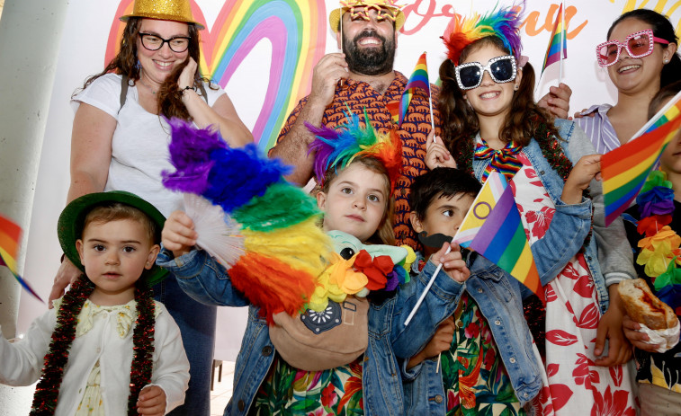 Meis celebrará este domingo su III Vermú do Orgullo, con pincho y DJs en O Mosteiro