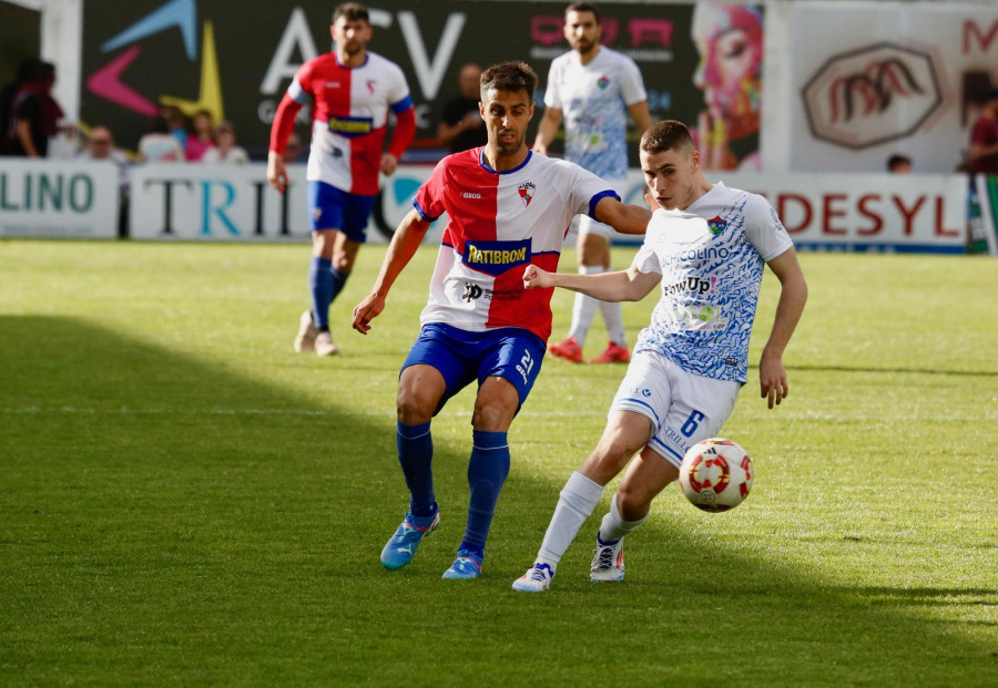 El Arosa SC anuncia sus primeras bajas para la 25/26