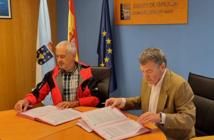 Portos cede a Culturmar los espacios de tierra y agua y edificaciones en Ribeira para celebrar el XVII Encontro de Emarcacións Tradicionais