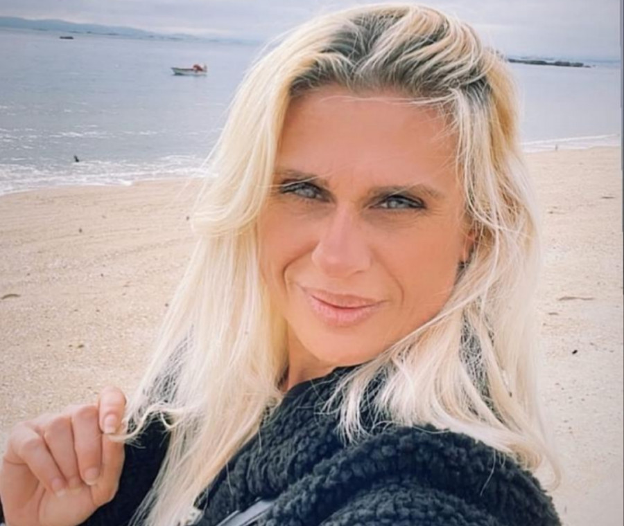 Hallada muerta en su casa de Ribeira a Carolina Fernández, trabajadora del Hospital do Barbanza, activista política y culturista