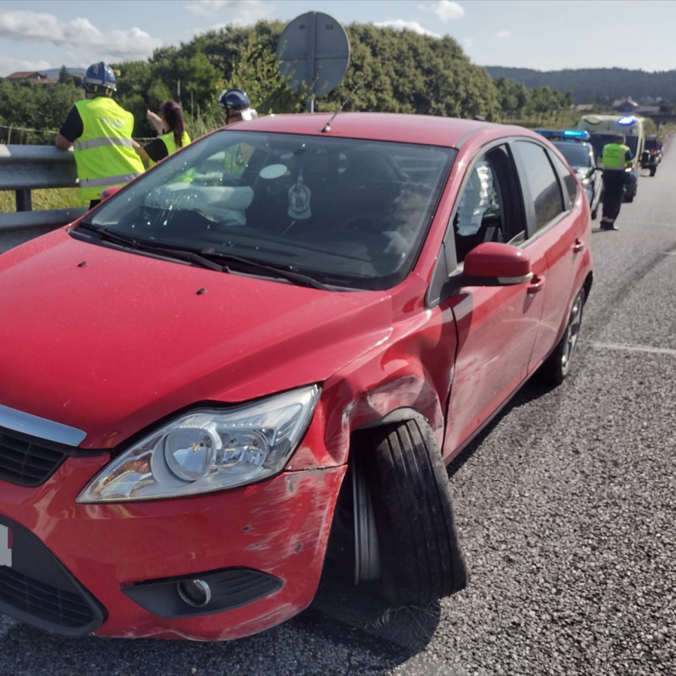Herida una persona en un accidente de tráfico en la Autovía do Barbanza, a la altura de Cespón, en Boiro
