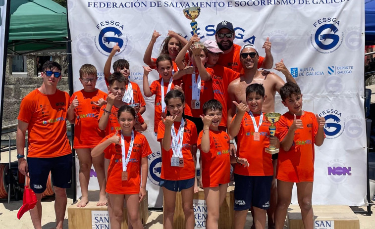 El Umia hace historia y logra el doblete gallego de playa en alevín e infantil