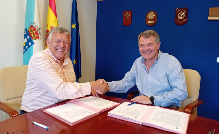 El Concello y Portos amplían hasta el 15 de septiembre el aparcamiento libre en el varadero