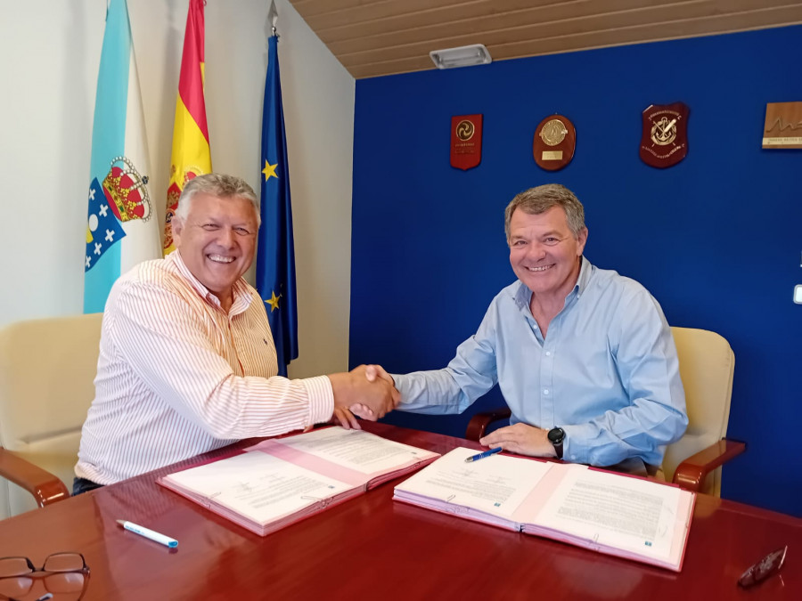 El Concello y Portos amplían hasta el 15 de septiembre el aparcamiento libre en el varadero
