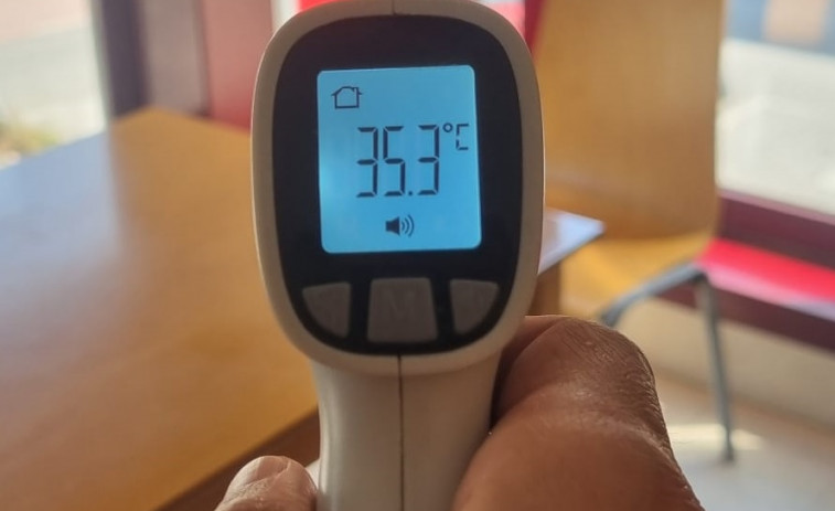 Sofoco en el parque de Bomberos de Vilagarcía: Las temperaturas llegan a los 35 grados