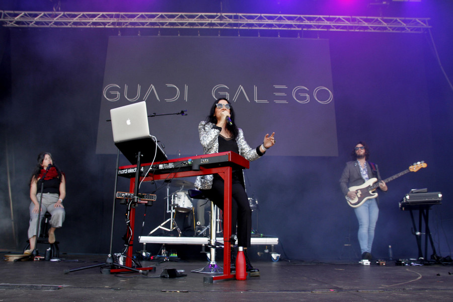 La cantante Guadi Galego dará un concierto mañana en la Casa da Cultura de la parroquia de Dorrón