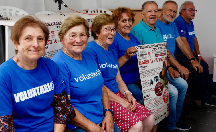 O Castro y Sanidade firman el convenio que permitirá su voluntariado en el Hospital