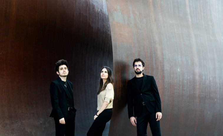 Helix Trío, la revelación de la música clásica, llega a Vilagarcía con el Clasclás